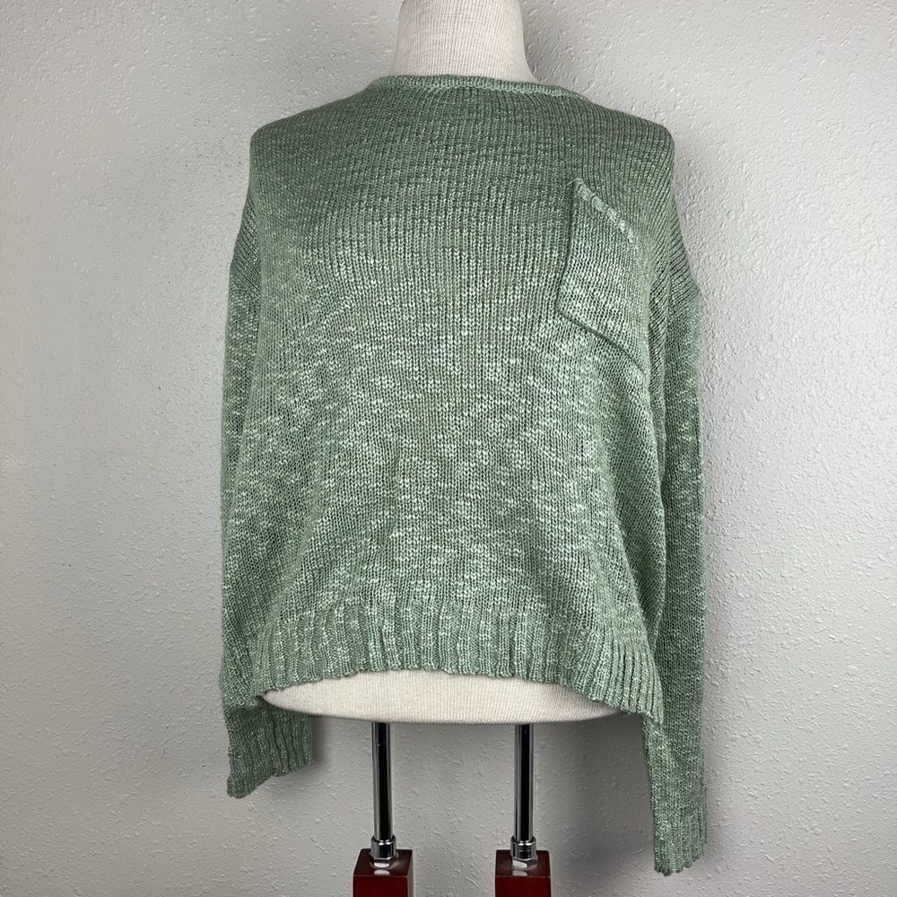 NWT Urbanology Women’s Sweater  